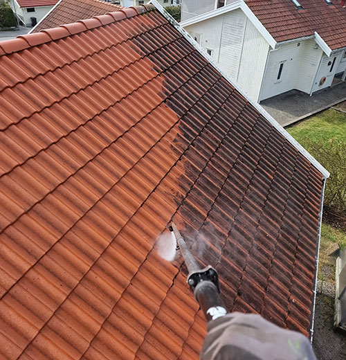 D&eacute;moussage toiture professionnel Lens