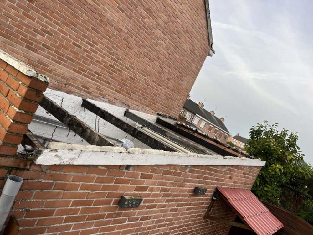 Entretien et rénovation de toit en zinc à Liévin