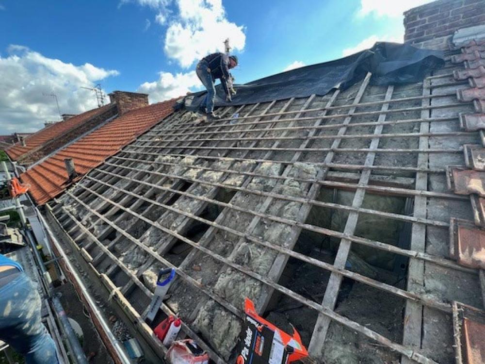 Rénovation toiture en tuiles à Liévin